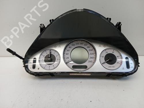 Used Instrument cluster MERCEDES-BENZ E-CLASS (W211) E 320 CDI (211.026) (204 hp) 30852156