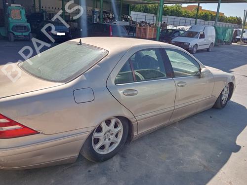 Used Fuel flap MERCEDES-BENZ S-CLASS (W220) S 320 CDI (220.026, 220.126) (197 hp) 27702294