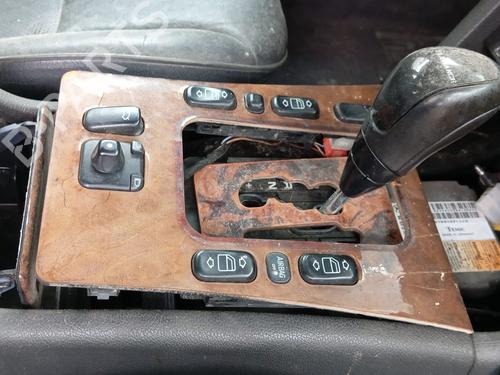 Used Switch MERCEDES-BENZ E-CLASS (W210) E 270 CDI (210.016) (170 hp) 24366430
