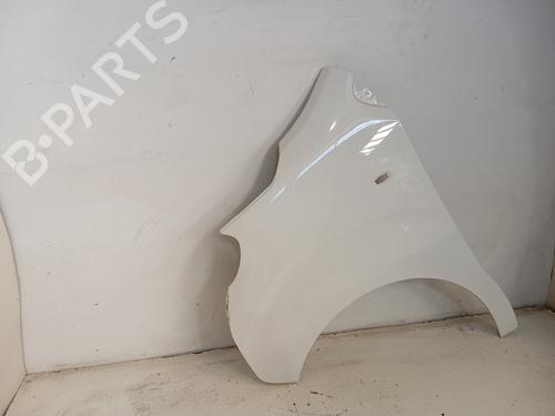Used Left front fenders Left front fenders 38234105 38234105