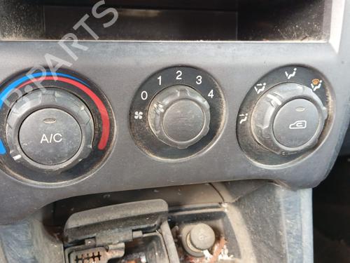 AC-Styringsenhed/Manøvreenhed HYUNDAI MATRIX (FC) 1.6 (103 hp) 18147390
