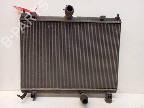 Used Water radiator Water radiator 38951881 38951881