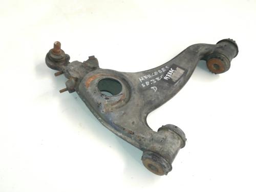 Højre fortil bærearm MERCEDES-BENZ C-CLASS (W202) [1993-2000]  9351536