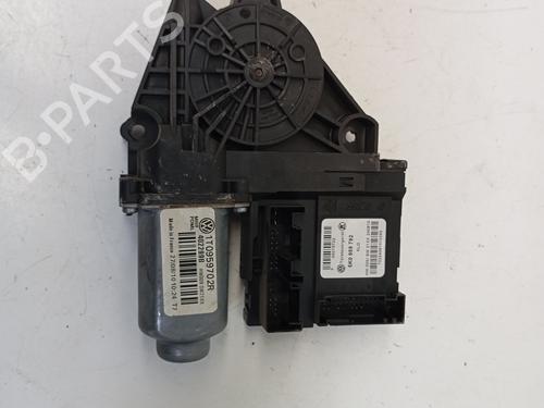 Used Right front window motor Right front window motor 37071639 37071639