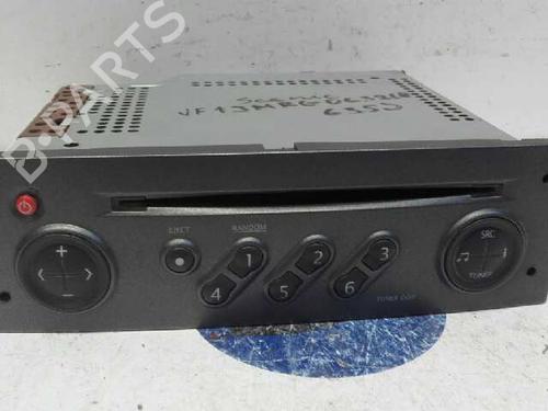 Used Radio RENAULT SCÉNIC II (JM0/1_) [2003-2010]  9348360