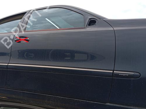 Used Right front door MERCEDES-BENZ E-CLASS (W211) E 320 CDI (211.026) (204 hp) 12295317