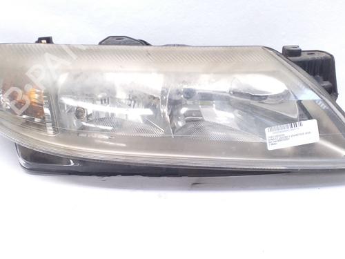 Used Right headlight RENAULT LAGUNA II Grandtour (KG0/1_) 2.2 dCi (KG0F) (150 hp) 11366648