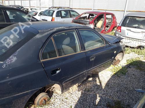 Høyre bakpanel HYUNDAI ACCENT II (LC) 1.5 CRDi (82 hp) 27929092