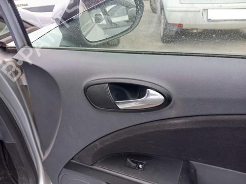Høyre foran invendig håndtak SEAT LEON (1P1) [2005-2013]  20320502