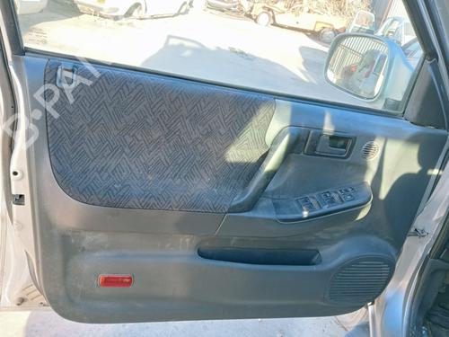 Venstre foran invendig håndtak OPEL FRONTERA B (U99) 2.2 DTI (6B_ZC, 6B_VF, 6B_66, 6B_76) (116 hp) 25286640