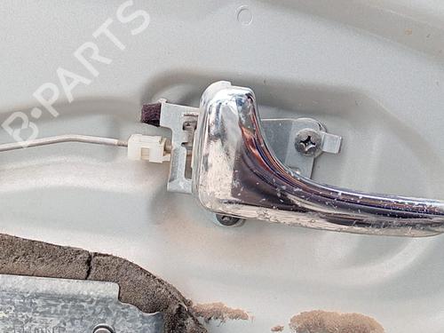 Venstre foran invendig håndtak VOLVO S40 I (644) 2.0 (136 hp) 26660362