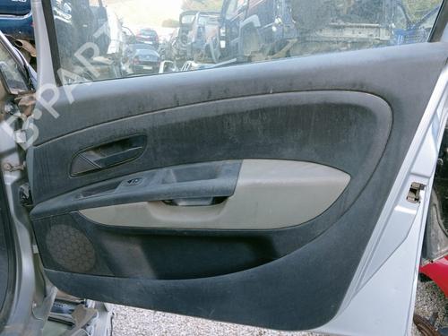 Used Front right panel FIAT PUNTO EVO (199_) 1.4 (199AXB1A) (77 hp) 20487885