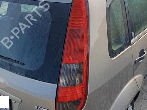 Used Right taillight FORD FIESTA V (JH_, JD_) 1.4 TDCi (68 hp) 28412350