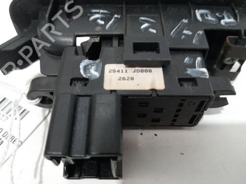 Right rear window switch NISSAN QASHQAI I (J10, NJ10) 1.5 dCi | BP16237371I28