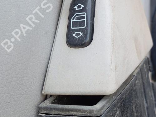 Used Left rear window switch MERCEDES-BENZ S-CLASS (W220) S 320 CDI (220.026, 220.126) (197 hp) 12273886