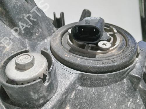 Left headlight HONDA CIVIC VII Hatchback (EU, EP, EV) | BP31073796C28