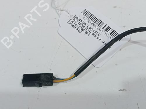 Seat buckle SEAT LEON (1P1)  | BP15484522I32 