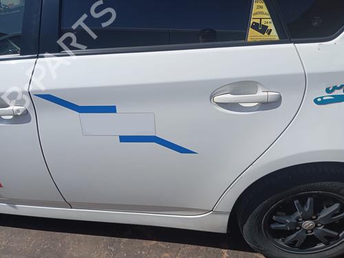 Used Rear left exterior door handle TOYOTA PRIUS (_W3_) 1.8 Hybrid (ZVW3_) (99 hp) 25038303