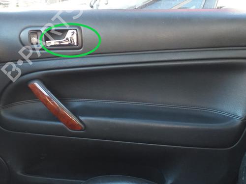 Højre fortil invendig håndtag VW PASSAT B5.5 (3B3) 1.9 TDI (130 hp) 19443114