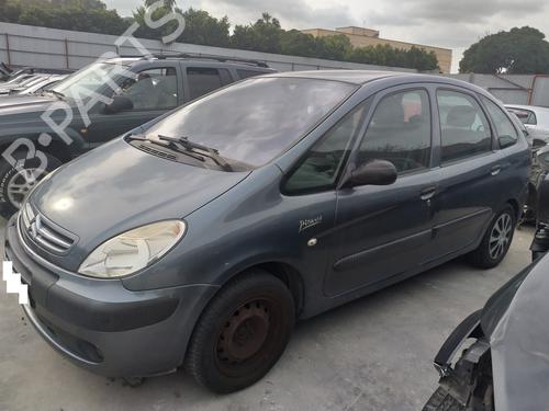 Scheinwerfer links CITROËN XSARA PICASSO (N68) 1.6 16V | BP15676542C28 