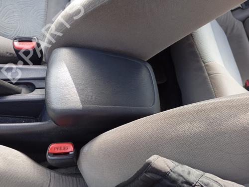 Used Armrest / Center console NISSAN ALMERA II (N16) 1.8 (114 hp) 24866268