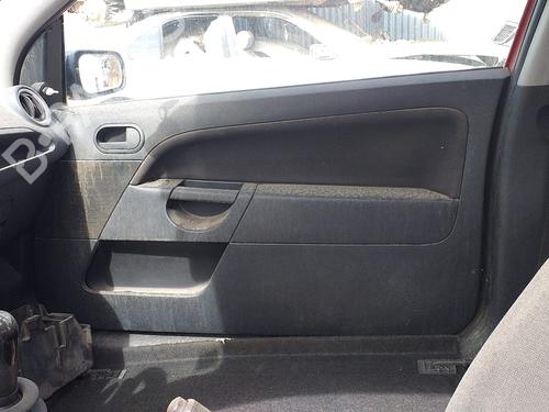 Left taillight FORD FIESTA V (JH_, JD_) 1.4 TDCi | BP9358473C34