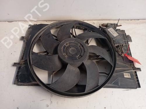 Used Radiator fan Radiator fan 39385937 39385937