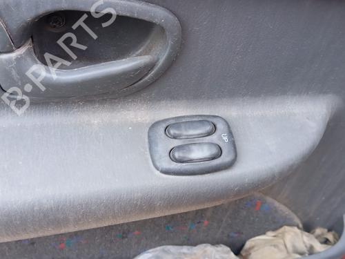 Used Left front window switch HYUNDAI ATOS (MX) [1997-2015]  25296276