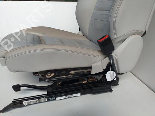 Right front seat MERCEDES-BENZ GLA-CLASS (X156) GLA 200 CDI / d (156.908) | BP19804520C16 