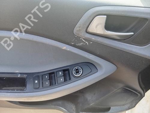 Used Front left interior door handle HYUNDAI i20 II (GB, IB) [2014-2021]  24527919