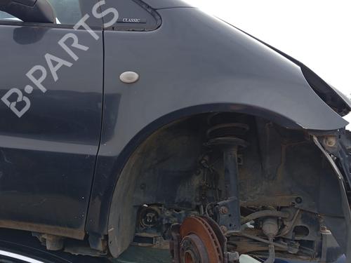 Used Right front fenders MERCEDES-BENZ A-CLASS (W168) A 160 (168.033, 168.133) (102 hp) 24417456