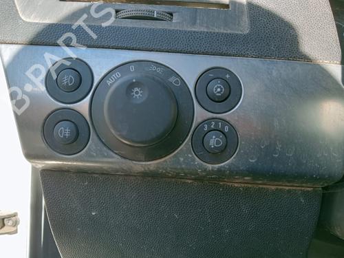 Used Headlight switch OPEL ASTRA H (A04) 1.7 CDTI (L48) (110 hp) 12292662