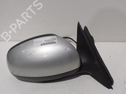 Used Right mirror Right mirror 32306126 32306126