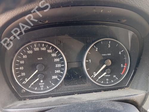 Instrument cluster BMW 3 (E90) 320 d | BP28484418C47 