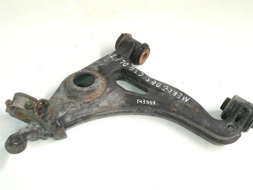 Used Left front suspension arm MERCEDES-BENZ C-CLASS (W202) [1993-2000]  9351537