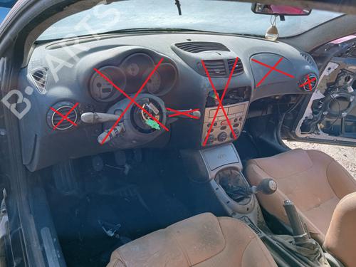 Used Dashboard ALFA ROMEO GT (937_) 1.9 JTD (937CXN1B) (150 hp) 12275890