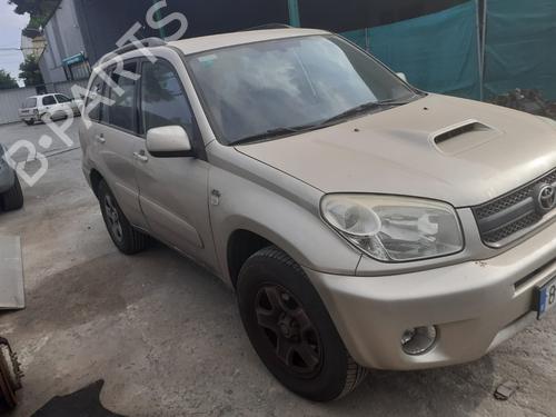 Używane Klamka zewnętrzna drzwi tylnych prawych TOYOTA RAV 4 II (_A2_) 2.0 D 4WD (CLA20_, CLA21_, CLA20R, CLA21R) (116 hp) 12283766