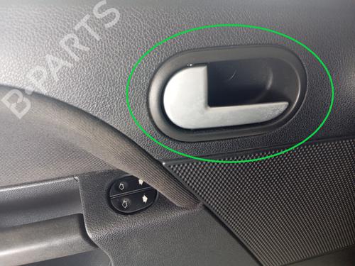 Used Front left interior door handle FORD FIESTA V (JH_, JD_) 1.4 16V (80 hp) 25493666