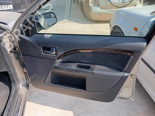 Høyre frontpanel FORD MONDEO III Turnier (BWY) 2.0 16V (146 hp) 22210259