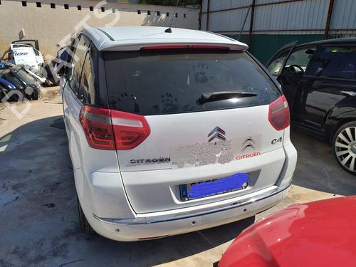 Right taillight CITROËN C4 Picasso I MPV (UD_) 2.0 HDi 138 | BP9359832C35 