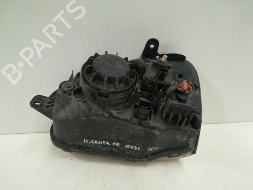 Right headlight HYUNDAI SANTA FÉ I (SM) 2.4 16V | BP15686742C29 