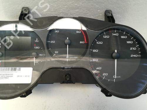 Used Instrument cluster SEAT LEON (1P1) 1.6 TDI (90 hp) 9360950