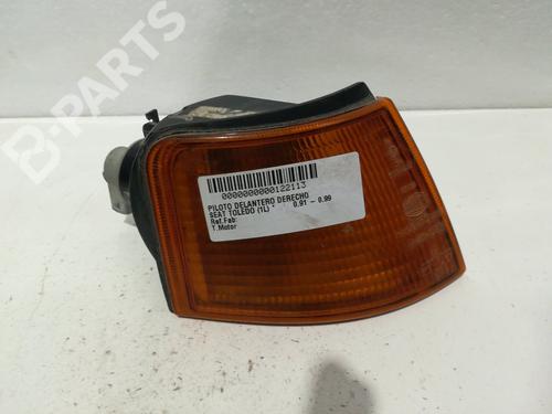 Used Right front indicator Right front indicator SEAT TOLEDO I (1L2) [1991-1999] 9346845 9346845