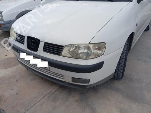 Used Left headlight SEAT IBIZA II (6K1) [1993-2002]  23224183
