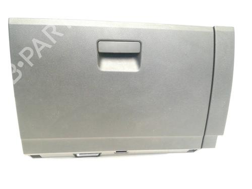 Used Glove box SEAT ARONA (KJ7, KJP) 1.0 TSI (116 hp) 11012009