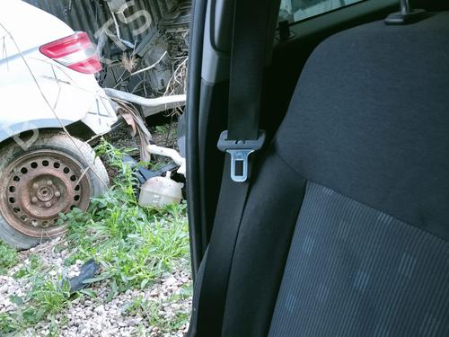 Used Front right seatbelt OPEL VECTRA C (Z02) 1.8 16V (122 hp) 25145250