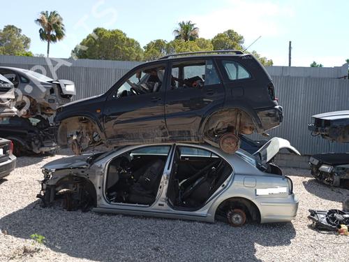 Right front fenders TOYOTA AVENSIS Saloon (_T25_) 2.0 D-4D (CDT250_, CDT250R) | BP29943207C42