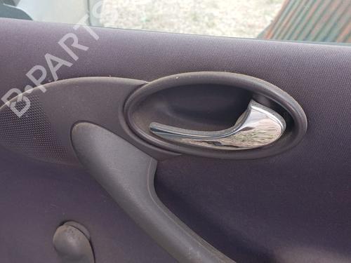 Used Rear right interior door handle MERCEDES-BENZ A-CLASS (W168) A 170 CDI (168.009, 168.109) (95 hp) 24404489