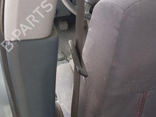 Used Front left seatbelt NISSAN ALMERA II (N16) 1.5 (90 hp) 26432353