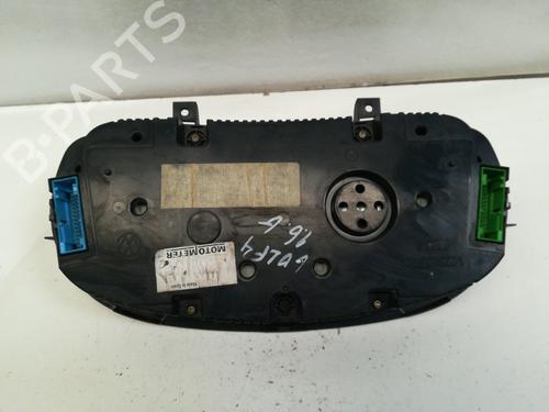 Instrument cluster VW GOLF IV (1J1)  | BP9348304C47 